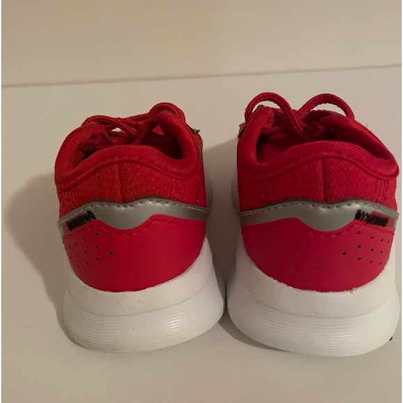 ADIDAS RED LITTLE GIRL SLIDE SNEAKERS - Picture 8 of 8